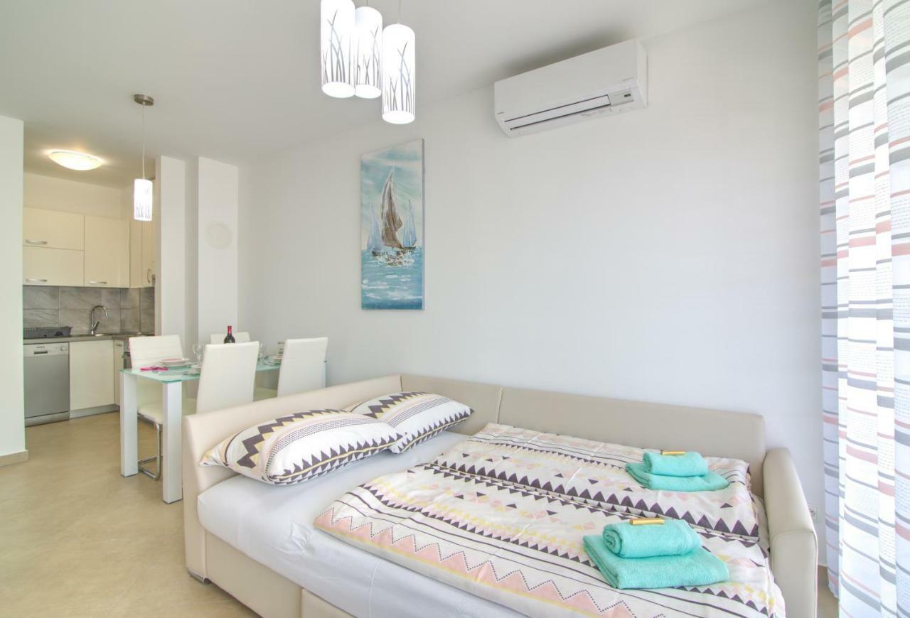 Apartment Waves-Villa Sunce Senj  Bagian luar foto