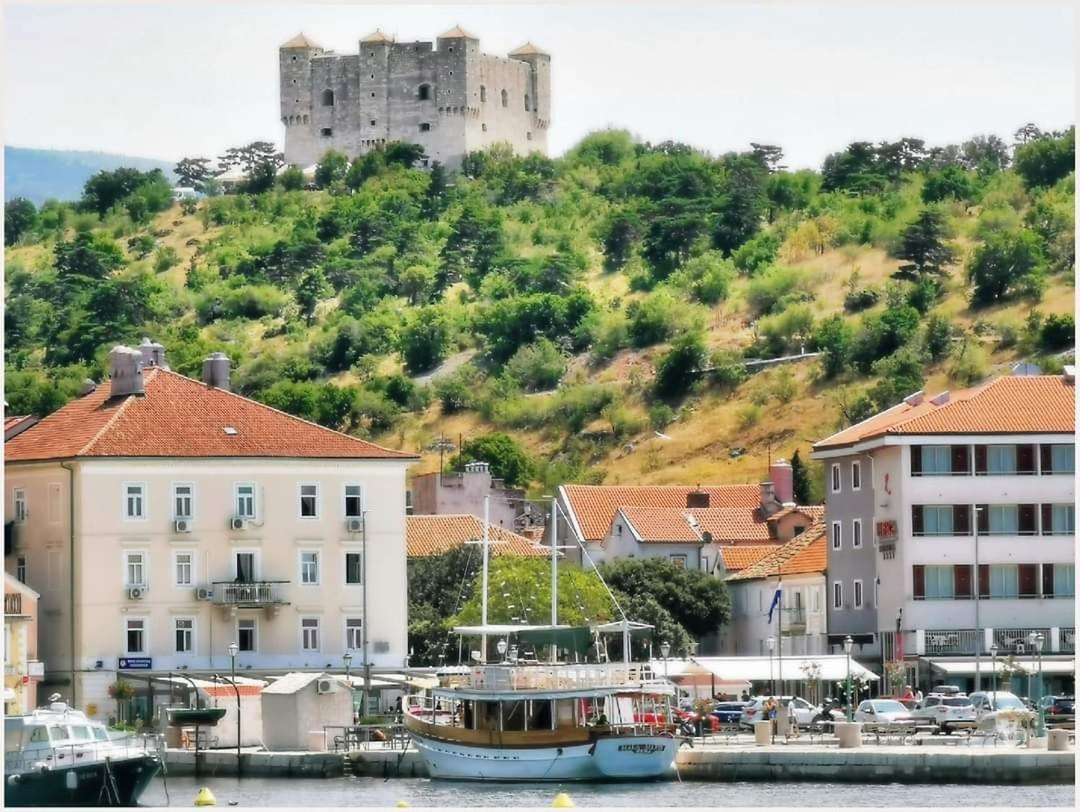 Apartment Waves-Villa Sunce Senj  Bagian luar foto